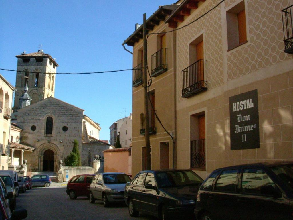Hostal Don Jaime II Segovia Luaran gambar